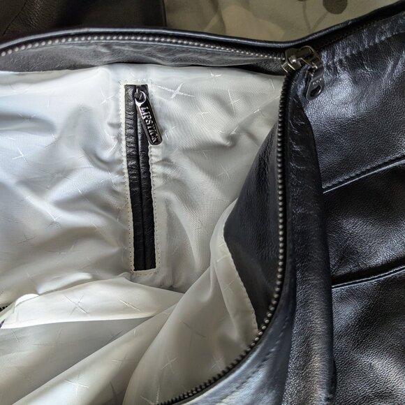 Maxima From Wilson's Leather Women's Black Leather Jacket, Size 8 (M) - Picture 2 of 4